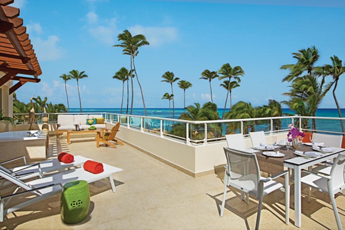 Breathless Punta Cana Resort & Spa (Adults Only) Exteriér fotografie Rooftop at the Hard Rock Hotel & Casino Punta Cana