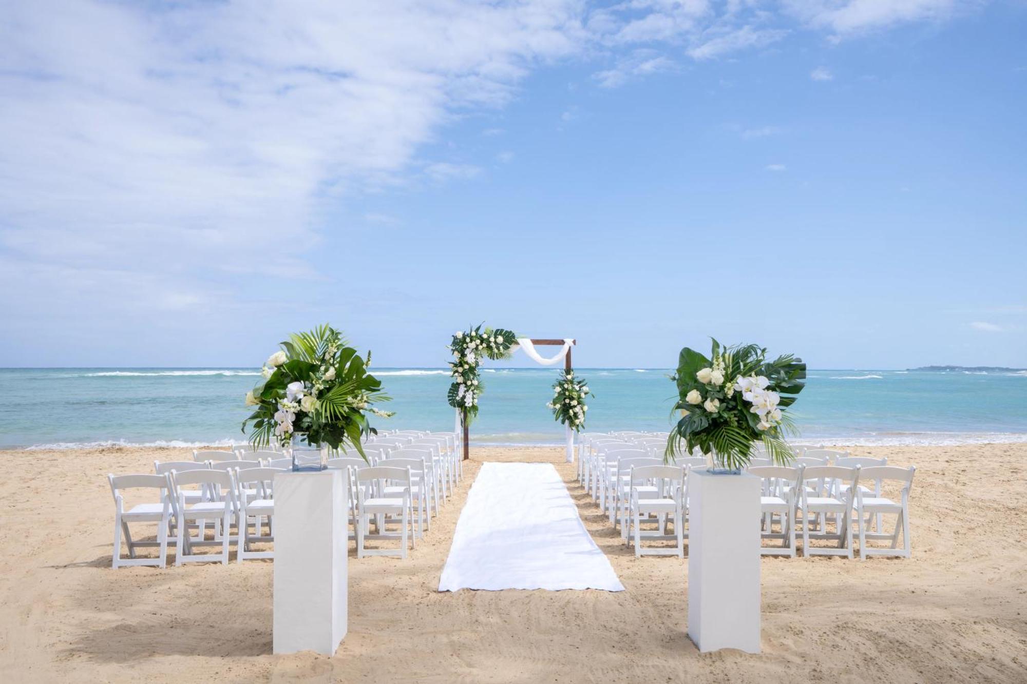 Breathless Punta Cana Resort & Spa (Adults Only) Exteriér fotografie Beach wedding