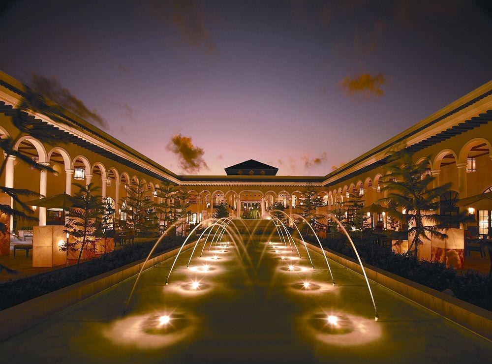 Breathless Punta Cana Resort & Spa (Adults Only) Exteriér fotografie The Fontainebleau Hotel